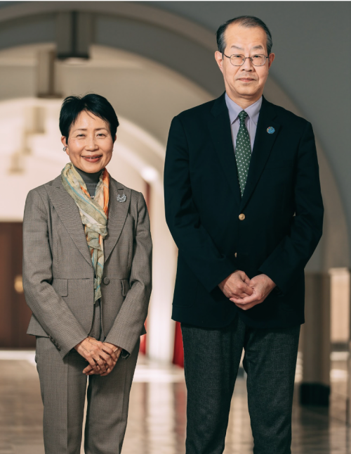 Professor Ishii and Professor Michida